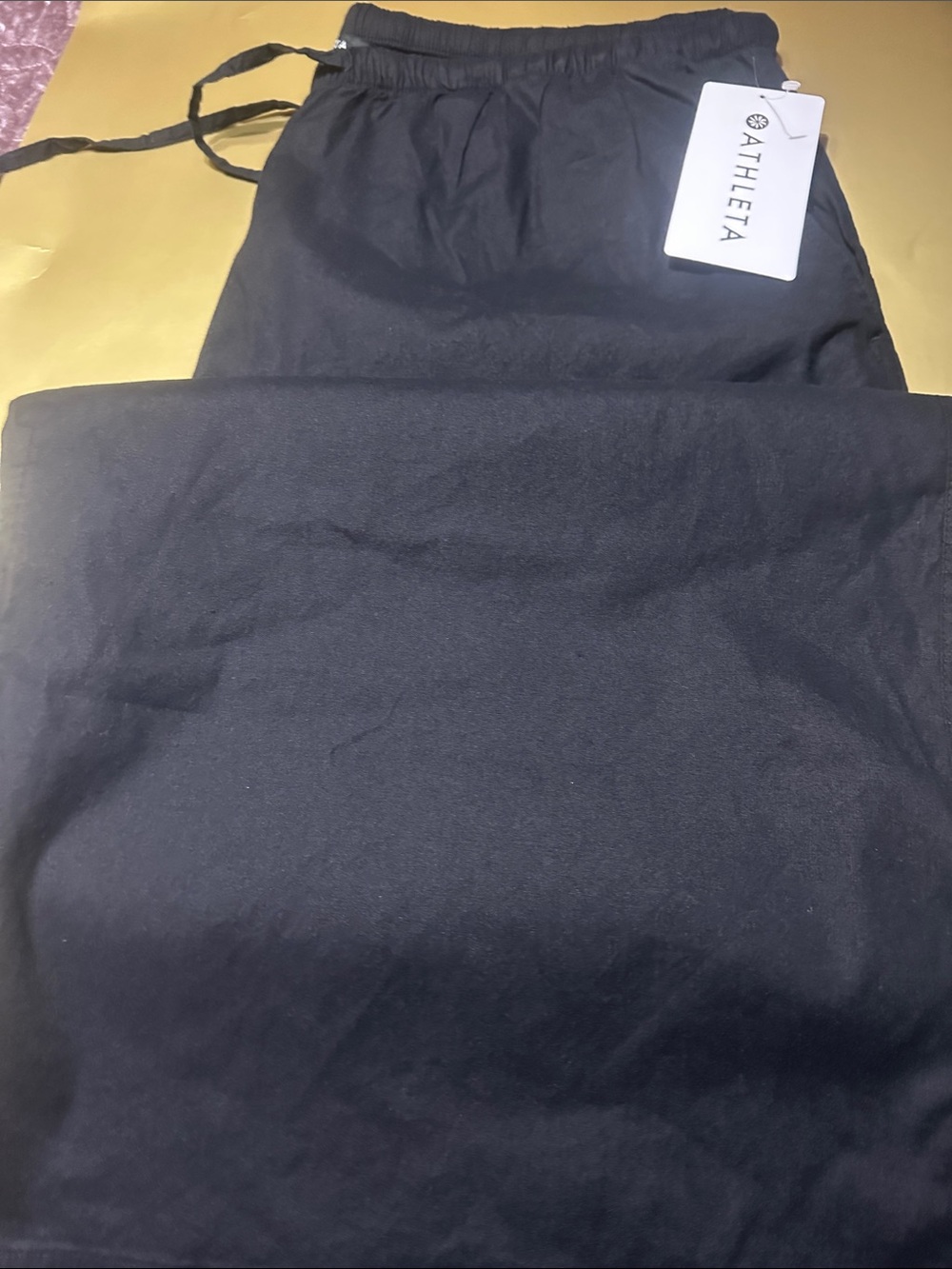 Athleta Men’s Black Drawstring Jogger Pants